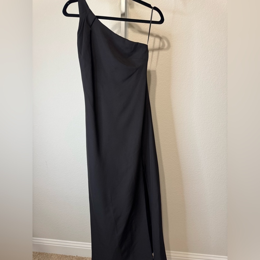 Badgley Mischka Balinda Crystal Neck One Shoulder Sleeveless Gown NWOT